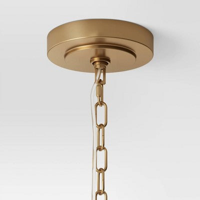 Duży żyrandol z drewnianych koralików